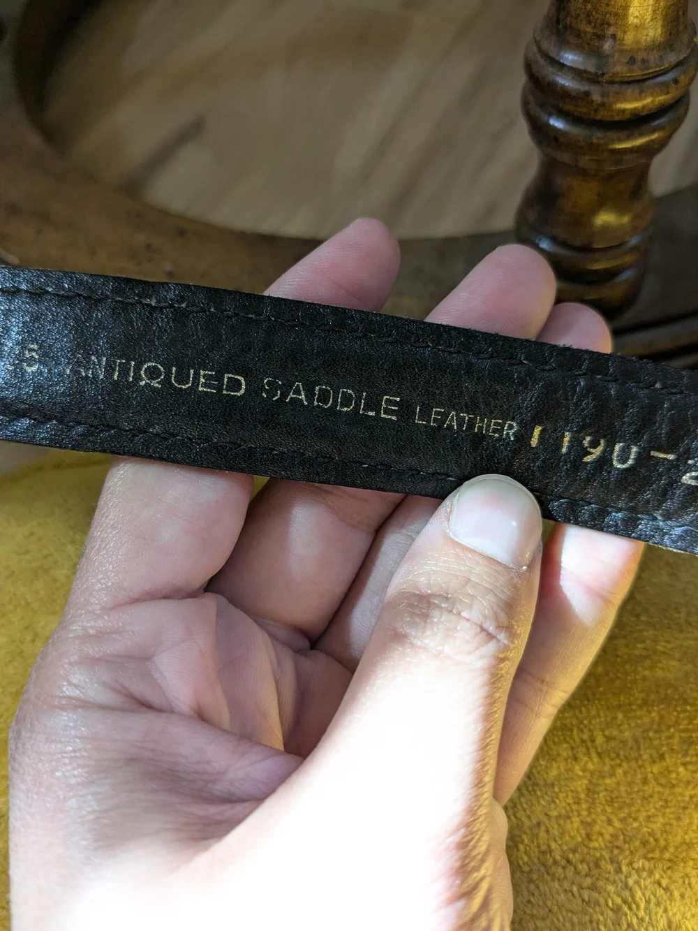 Vtg 80's Antique Saddle Leather Belt with Brass Buckle